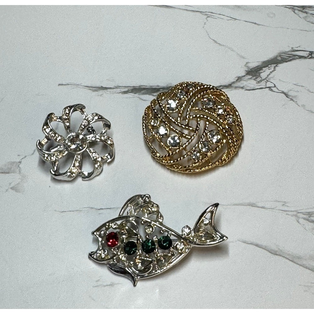 Lot Of 3 Vintage MCM Rhinestone Brooches Fish Flower Round Gold Silver Tone Pins